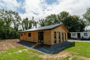 big natural color log cabin